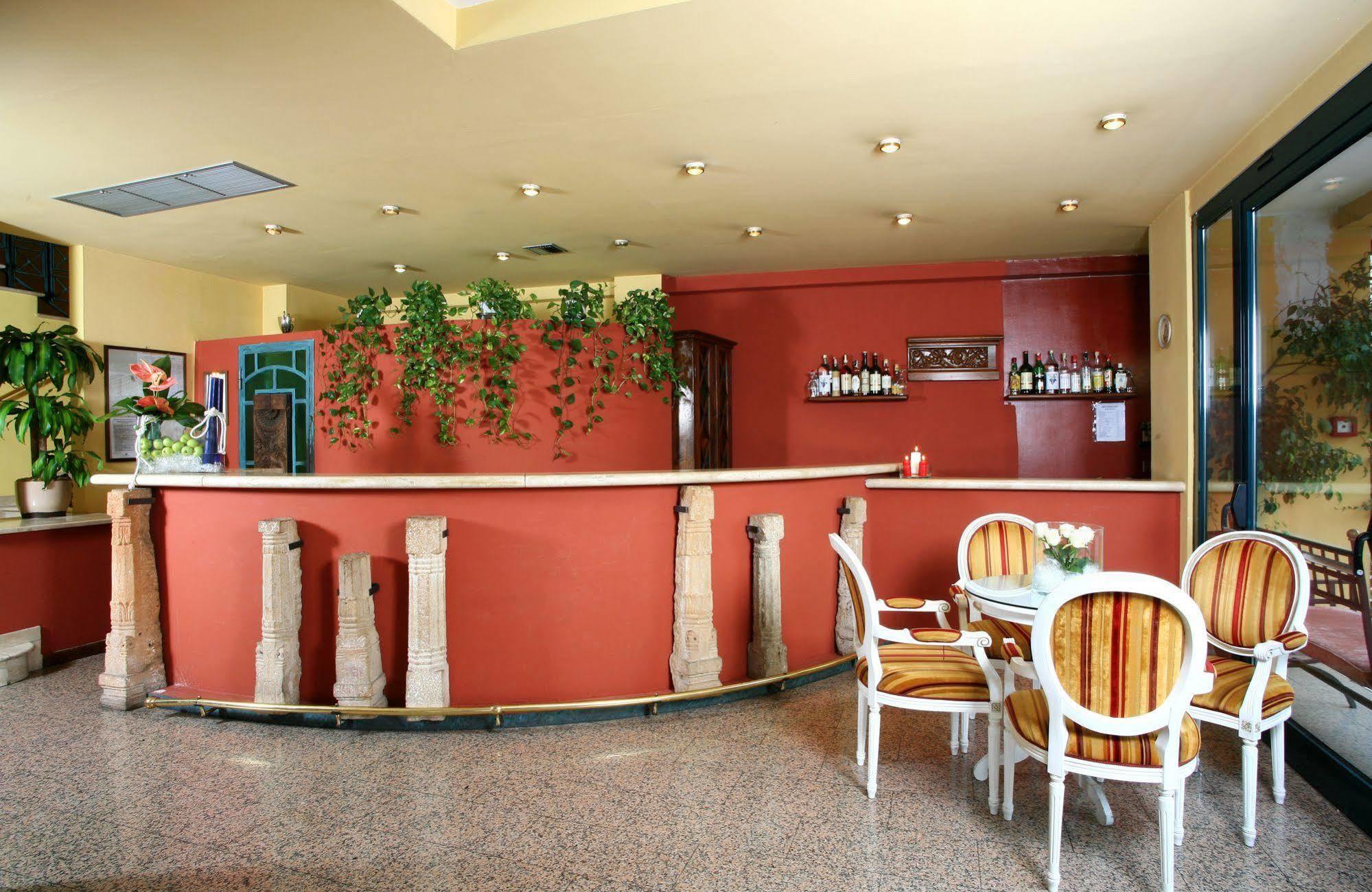 Hotel Nuovo Savi มอนเตกาตินี แตร์เม ภายนอก รูปภาพ